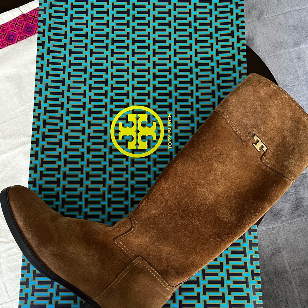 Tory Burch riding Boot